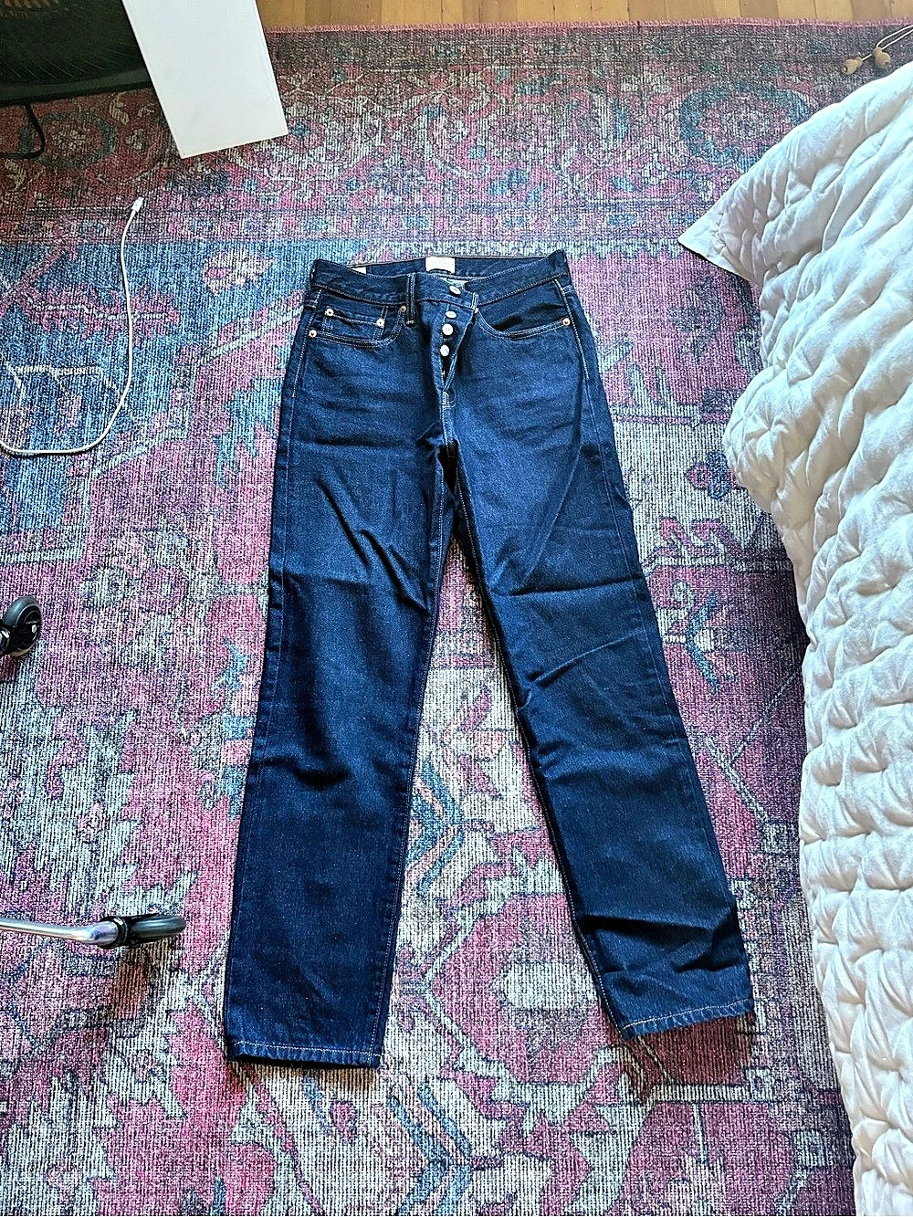 Levi's Premium 501 Original Fit Jeans women’s Straight Leg Jeans Waist 28 Like N